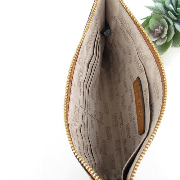 Michael Kors Fulton Leather Large Zip Clutch - Picture 7 of 9